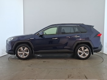 Used Toyota RAV4 2019 for sale - 79157282: Photo