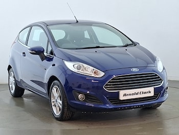Used Ford Fiesta 2016 for sale - 79432880: Photo