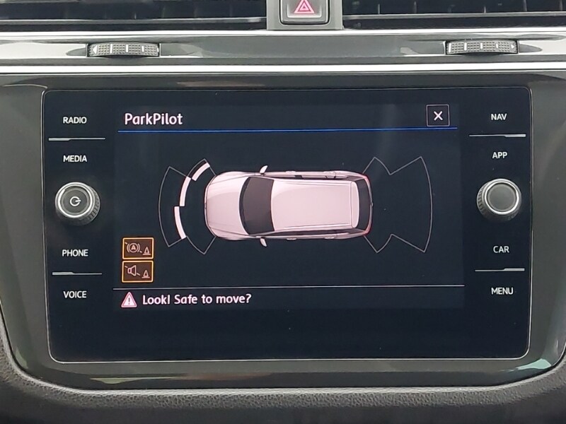 Used Volkswagen Tiguan 2018 for sale - 78178763: Photo 11