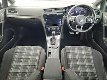 Used Volkswagen Golf 2017 for sale - 79144261: Photo