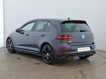 Used Volkswagen Golf 2017 for sale - 79144261: Photo