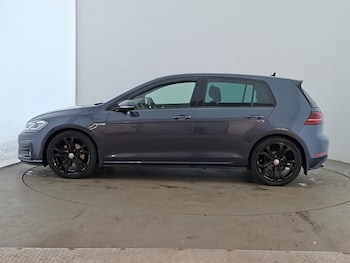 Used Volkswagen Golf 2017 for sale - 79144261: Photo