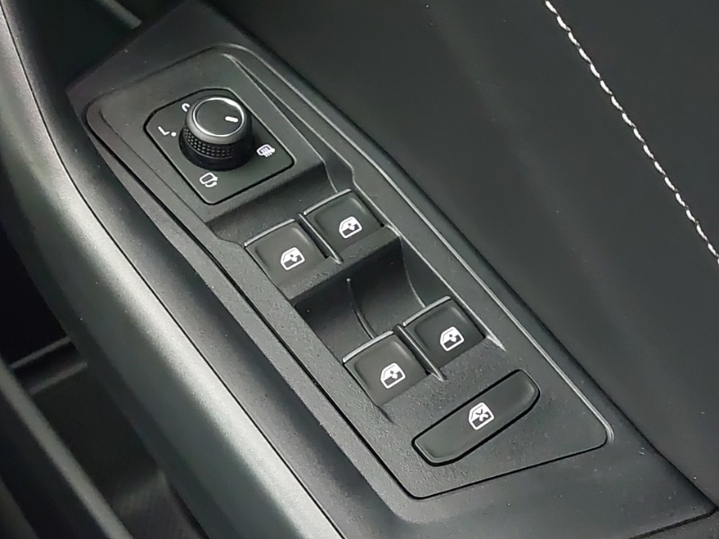 Used Volkswagen T-Roc 2025 for sale - 77223473: Photo 18