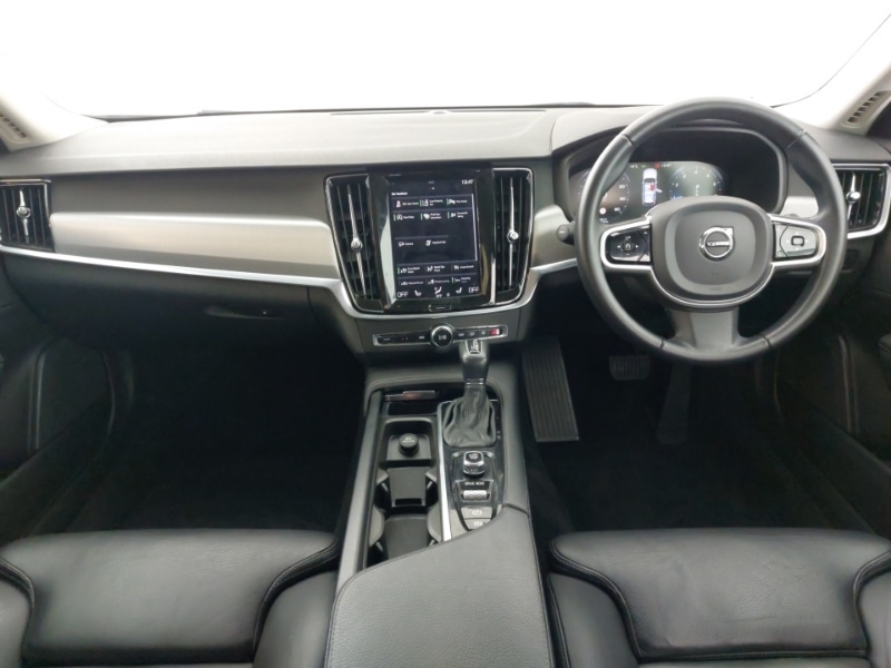 Used Volvo V90 2020 for sale - 77439192: Photo 2