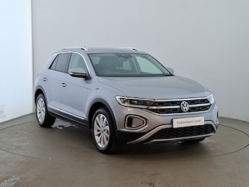 Used Volkswagen T-Roc 2024 for sale - 79086654: Photo
