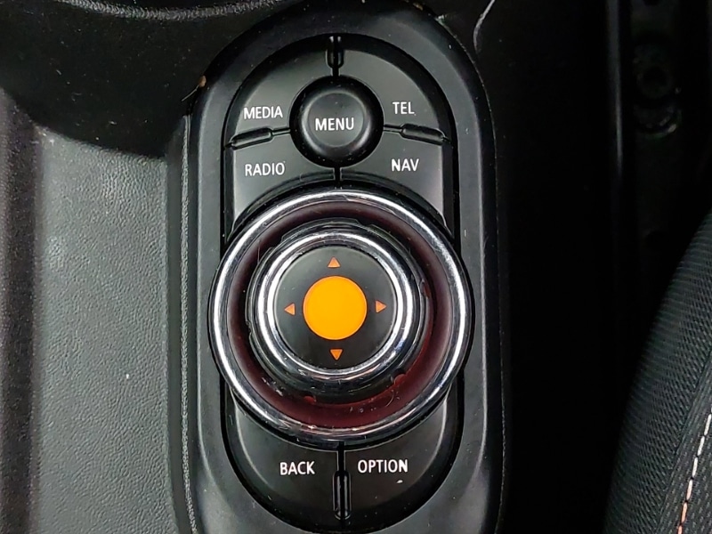 Used MINI Convertible 2017 for sale - 77219325: Photo 18