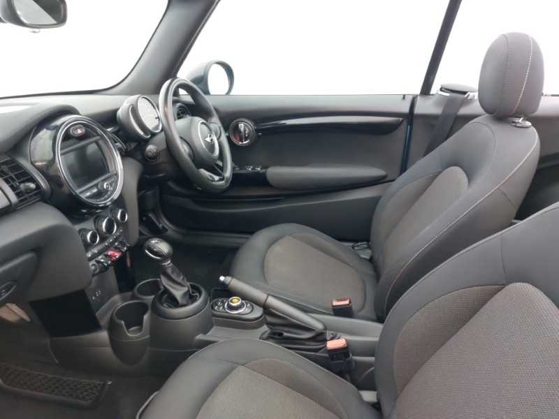 Used MINI Convertible 2017 for sale - 77219325: Photo 5