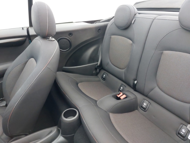 Used MINI Convertible 2017 for sale - 77219325: Photo 6