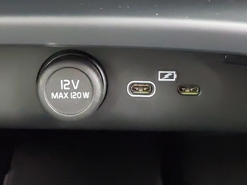 Used Volvo XC40 2025 for sale - 77999819: Photo 17