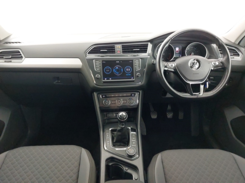 Used Volkswagen Tiguan 2017 for sale - 76321588: Photo 2