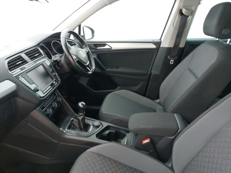 Used Volkswagen Tiguan 2017 for sale - 76321588: Photo 5