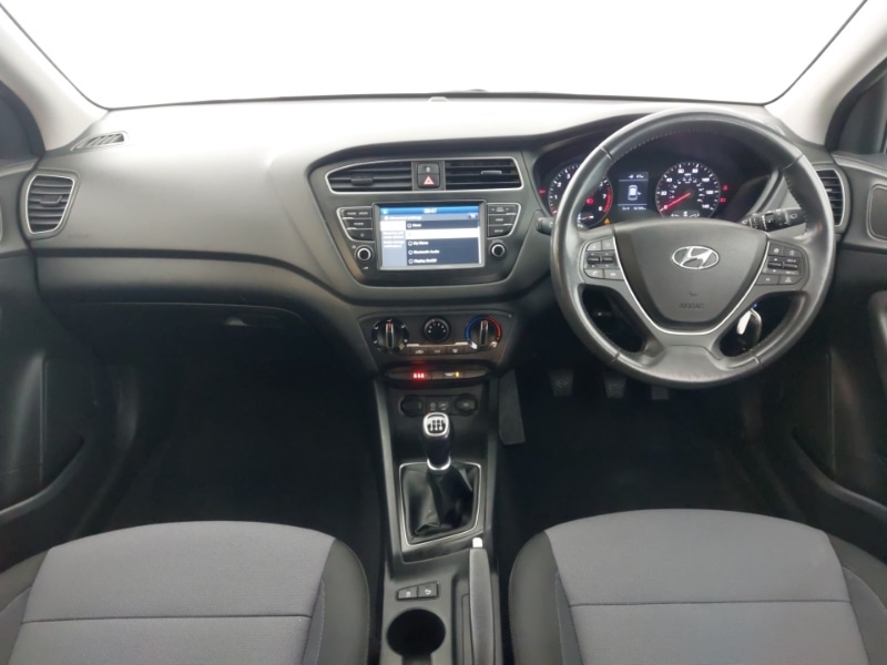 Used Hyundai i20 2019 for sale - 77889466: Photo 2