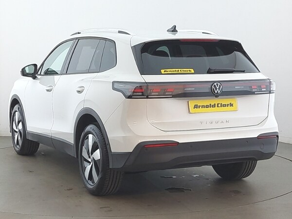 Used Volkswagen Tiguan 2024 for sale - 75442114: Photo 3
