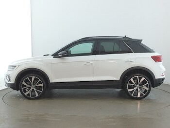 Used Volkswagen T-Roc 2025 for sale - 77223477: Photo