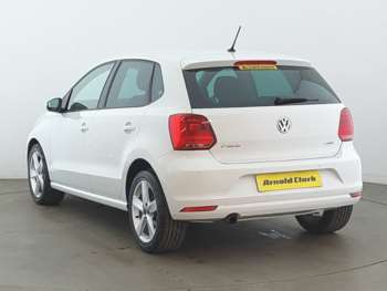 Used Volkswagen Polo 2015 for sale - 74787006: Photo
