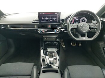 Used Audi A4 2022 for sale - 77352450: Photo