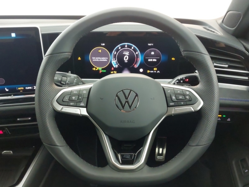 Used Volkswagen Passat 2025 for sale - 76893752: Photo 13