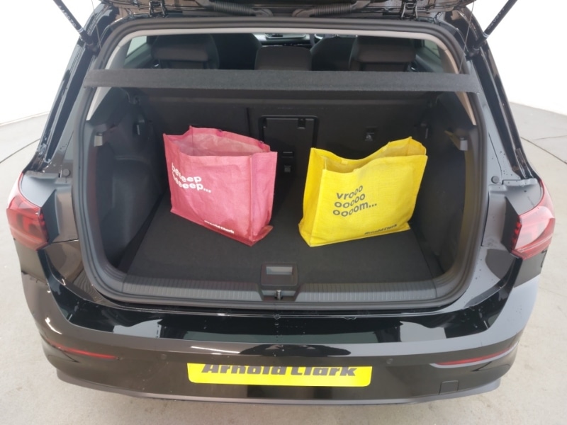 Used Volkswagen Golf 2025 for sale - 76963963: Photo 8