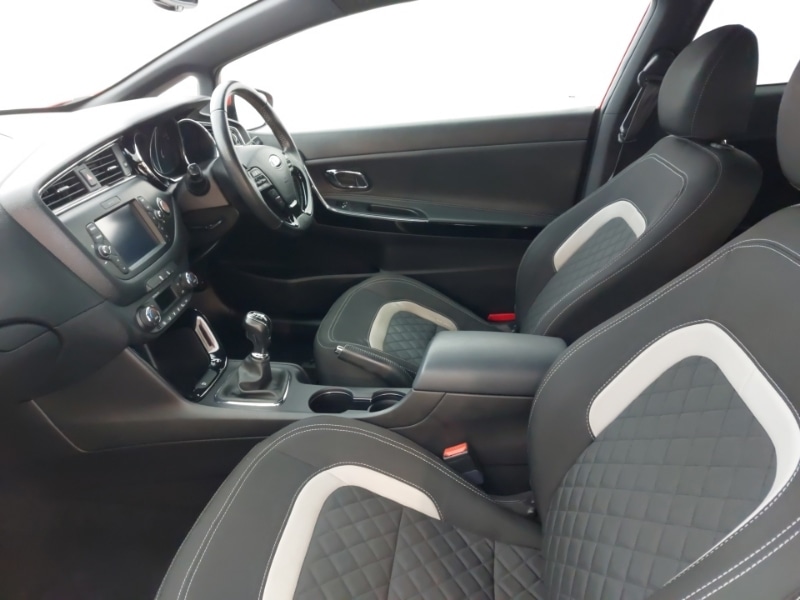 Used Kia Pro Ceed 2016 for sale - 76556428: Photo 5