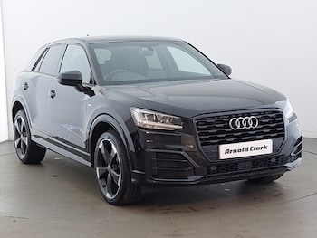 Audi - Q2