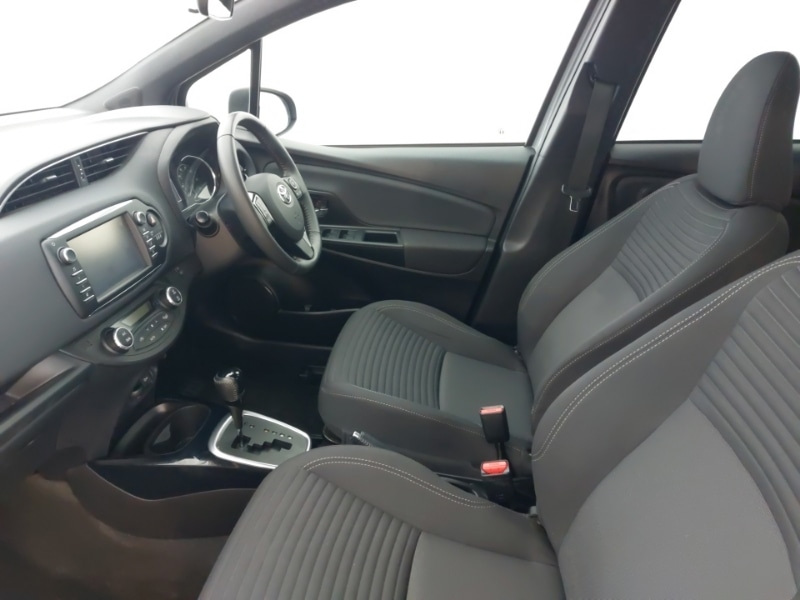 Used Toyota Yaris 2018 for sale - 77569068: Photo 5