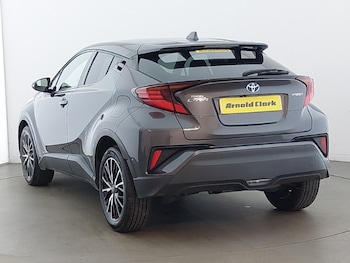 Used Toyota C-HR 2020 for sale - 76579504: Photo