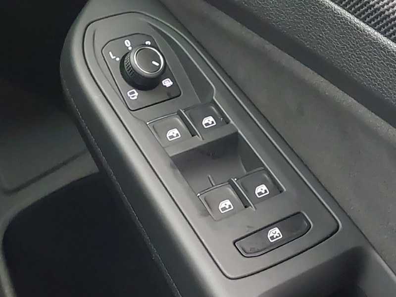 Used Volkswagen Golf 2025 for sale - 77169383: Photo 19