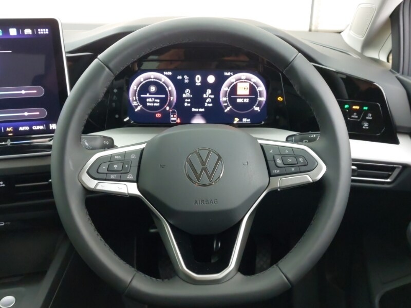 Used Volkswagen Golf 2025 for sale - 76970582: Photo 13