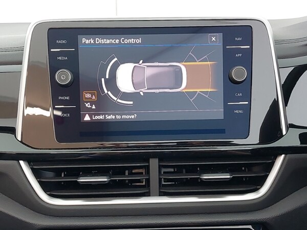 Used Volkswagen T-Roc 2025 for sale - 75550875: Photo 11