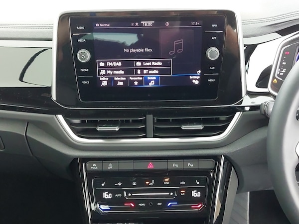 Used Volkswagen T-Roc 2025 for sale - 75550875: Photo 14
