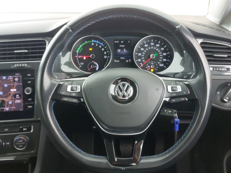 Used Volkswagen Golf 2019 for sale - 77548907: Photo 13