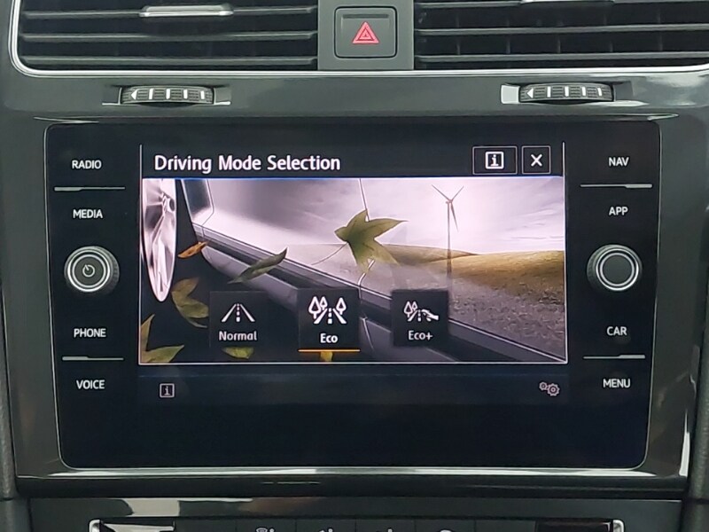 Used Volkswagen Golf 2019 for sale - 77548907: Photo 17