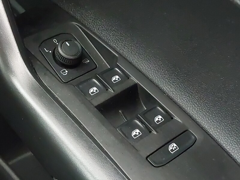 Used Volkswagen Polo 2023 for sale - 77482790: Photo 19