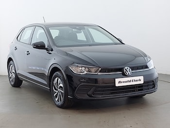 Used Volkswagen Polo 2024 for sale - 76451227: Photo