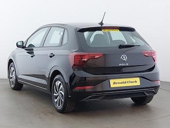 Used Volkswagen Polo 2024 for sale - 76451227: Photo