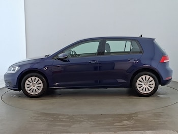 Used Volkswagen Golf 2018 for sale - 79492833: Photo