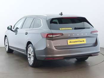Used Skoda Superb 2024 for sale - 74012355: Photo