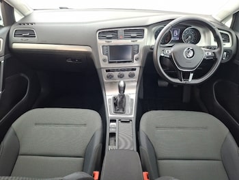 Used Volkswagen Golf 2015 for sale - 79074383: Photo