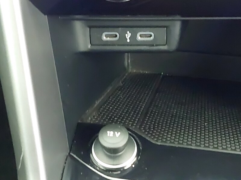 Used Volkswagen T-Roc 2024 for sale - 76282085: Photo 18