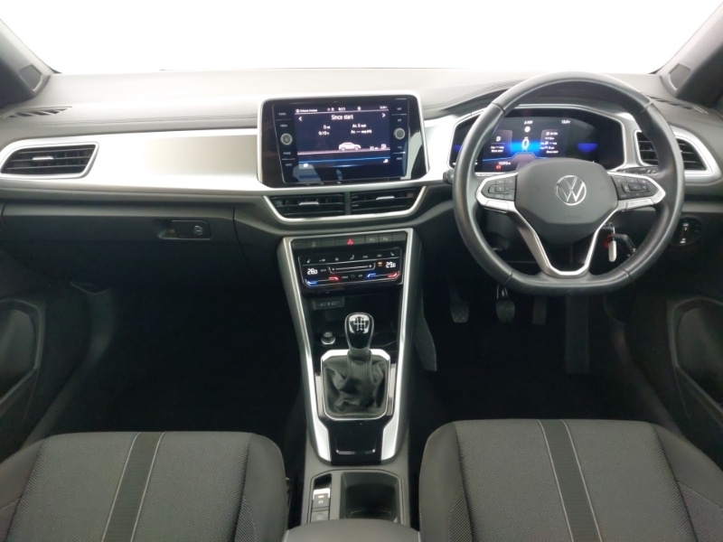 Used Volkswagen T-Roc 2024 for sale - 76282085: Photo 2