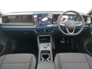 Used Volkswagen Touran 2025 for sale - 74776158: Photo