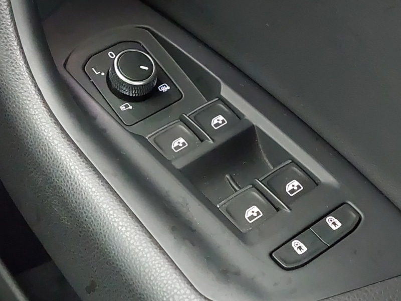 Used Volkswagen Touareg 2023 for sale - 76893722: Photo 18