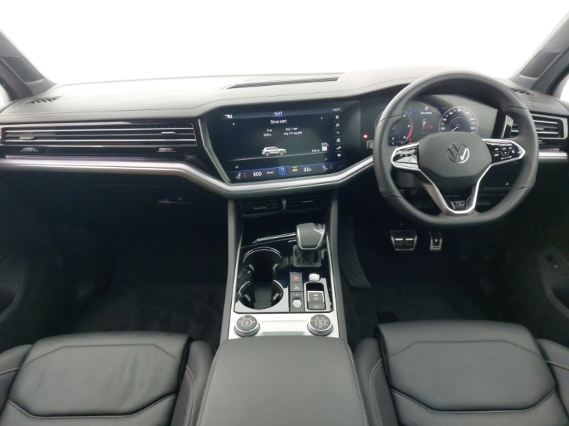 Used Volkswagen Touareg 2023 for sale - 76893722: Photo 2