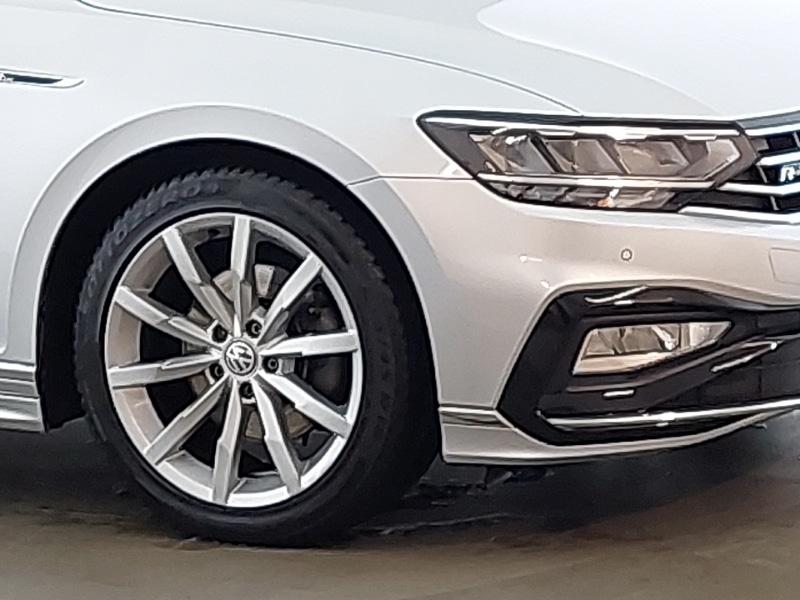 Used Volkswagen Passat 2020 for sale - 76815864: Photo 9