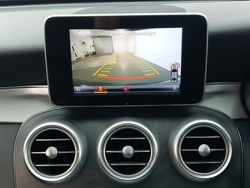 Used Mercedes-Benz C Class 2018 for sale - 76911836: Photo 11