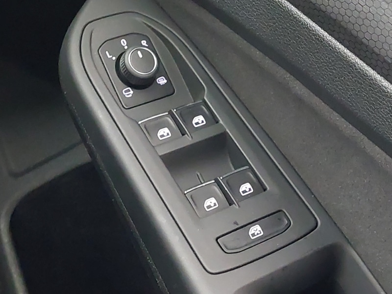 Used Volkswagen Golf 2023 for sale - 76414431: Photo 19