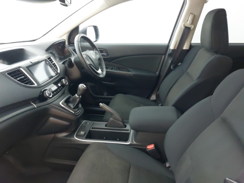Used Honda CR-V 2018 for sale - 76629103: Photo 5