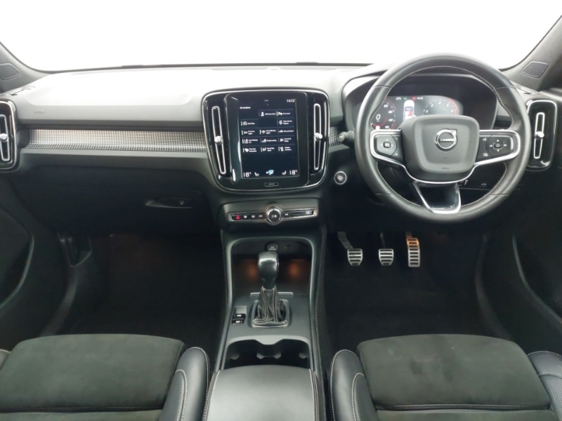 Used Volvo XC40 2020 for sale - 77155050: Photo 2