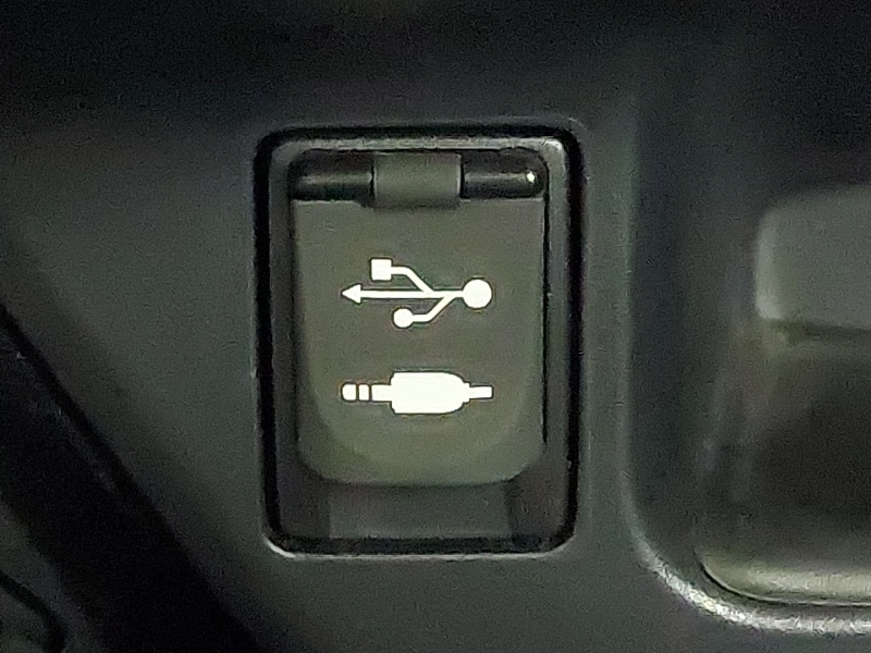 Used Toyota C-HR 2018 for sale - 76795550: Photo 17