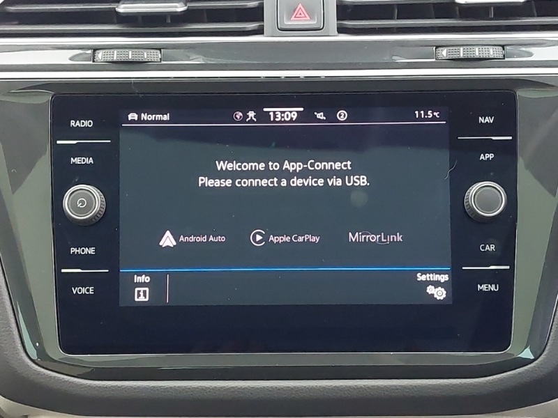 Used Volkswagen Tiguan 2022 for sale - 76392945: Photo 16